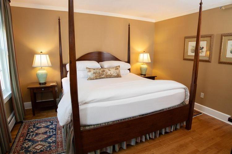 The Dorset Inn Buitenkant foto